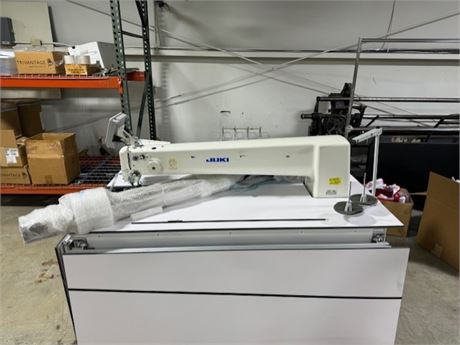 Juki PS-800 Automatic Pattern Seamer - Sewing Machine